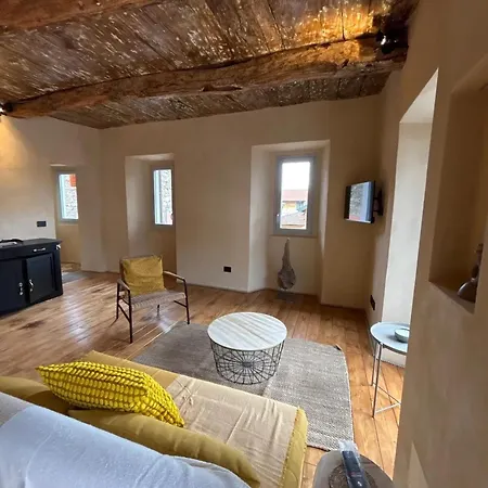 In Tapigliano With Garden And Parking Apartman Nebbiuno